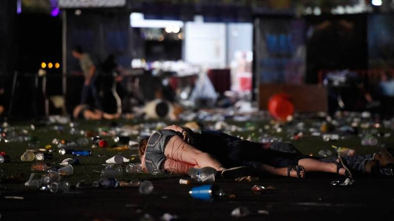 Ακούστε τα πυροβόλα του μακελάρη στο Λας Βέγκας να ρίχνουν κατά ριπάς «γαζώνοντας» τους ανυποψίαστους πολίτες (βίντεο)